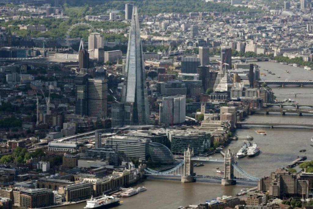Bright, Nice Interior, Close To The City, 2 Bedroom Apartment Londres Exterior foto