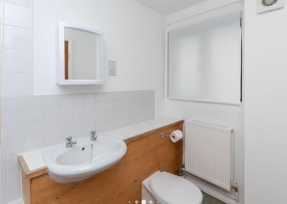 Bright, Nice Interior, Close To The City, 2 Bedroom Apartment Londres Exterior foto